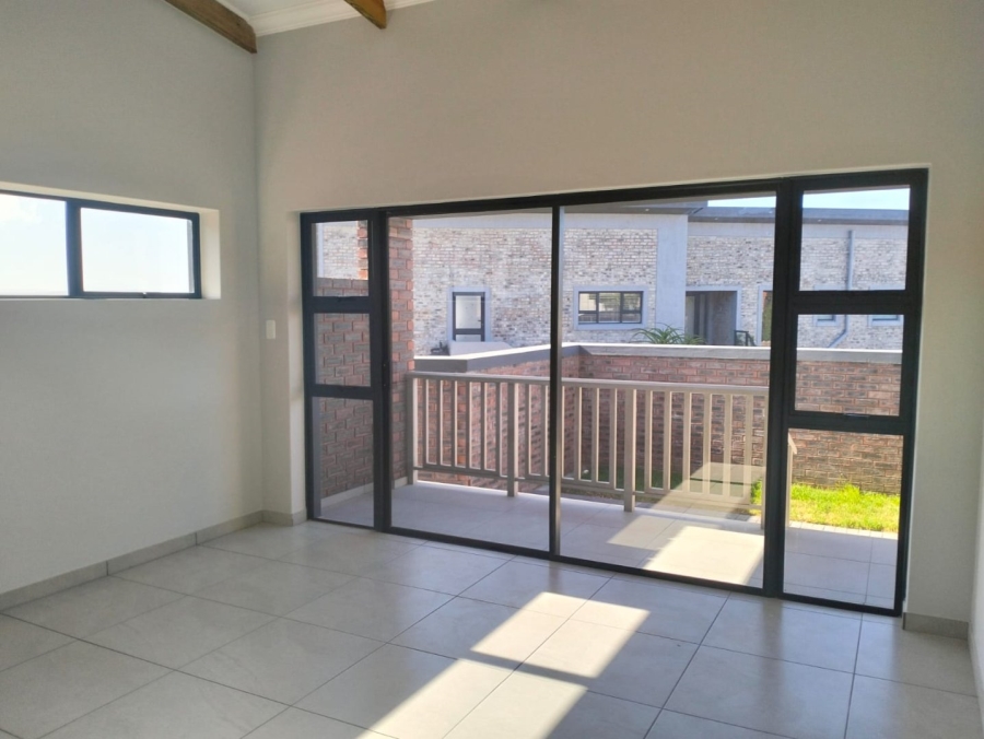 3 Bedroom Property for Sale in Fraaiuitsig Western Cape